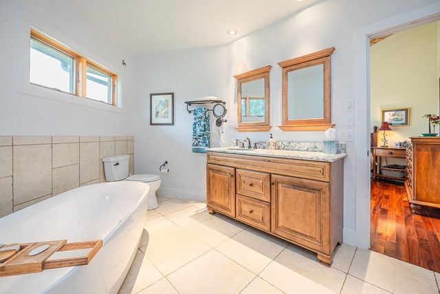 1722 Sorenson Dr, Rockport, TX 78382