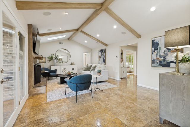 4253 Royal Ridge Drive, Dallas, TX 75229