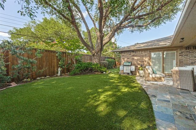 4253 Royal Ridge Drive, Dallas, TX 75229