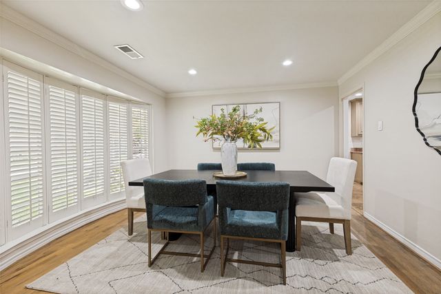 4253 Royal Ridge Drive, Dallas, TX 75229