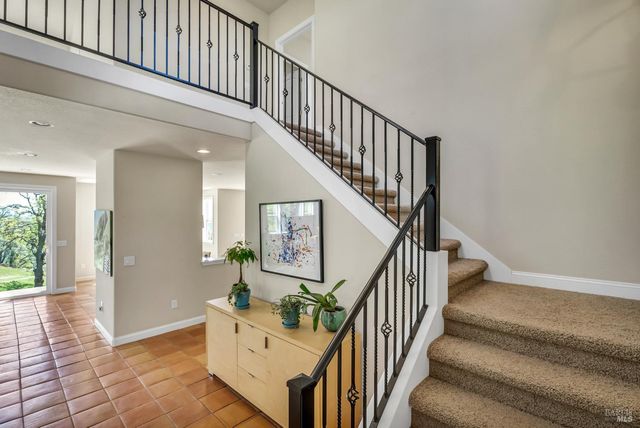 95 Longhorn Ridge Rd, Napa, CA 94558