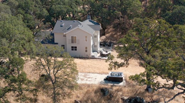 95 Longhorn Ridge Rd, Napa, CA 94558