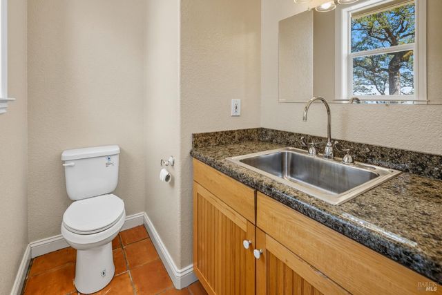 95 Longhorn Ridge Rd, Napa, CA 94558