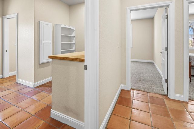 95 Longhorn Ridge Rd, Napa, CA 94558