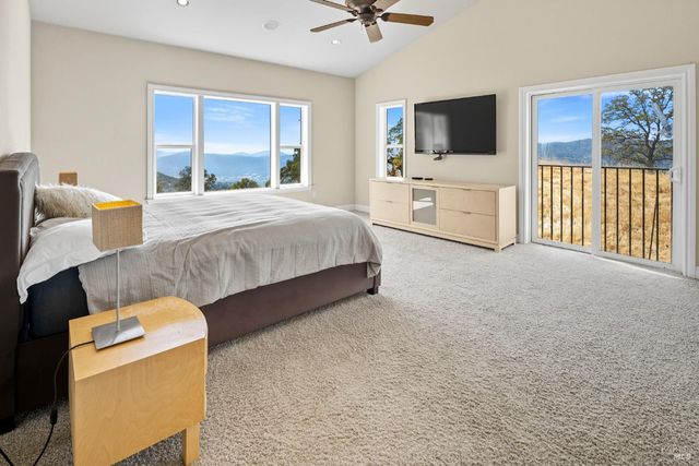 95 Longhorn Ridge Rd, Napa, CA 94558