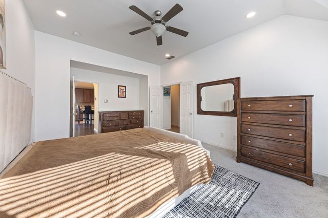 433 Castle Street, Desoto, TX 75115