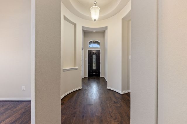 433 Castle Street, Desoto, TX 75115