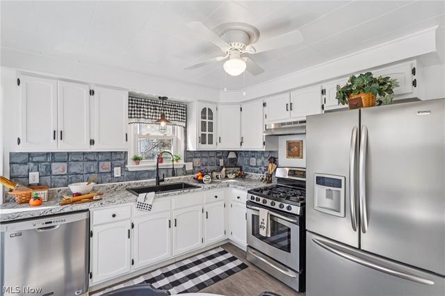 2825 Orchard Drive, Willoughby Hills, OH 44092