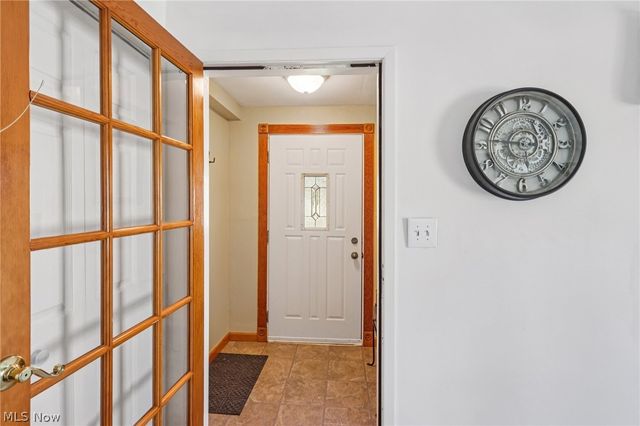 2825 Orchard Drive, Willoughby Hills, OH 44092