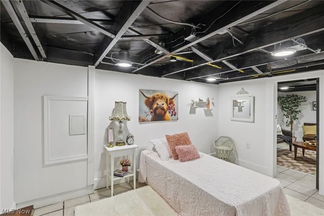 2825 Orchard Drive, Willoughby Hills, OH 44092