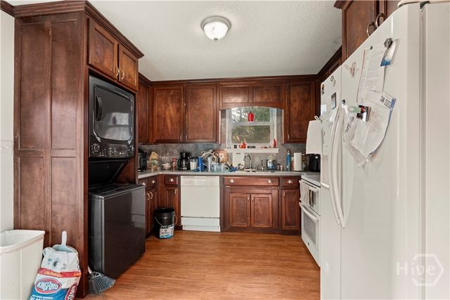 42 Winoca Drive, Midway, GA 31320