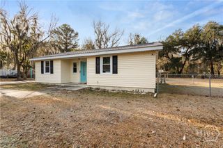 42 Winoca Drive, Midway, GA 31320