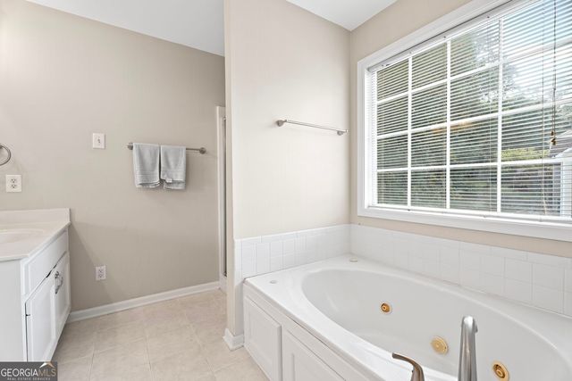 725 Somerset Vale Drive, Lawrenceville, GA 30044