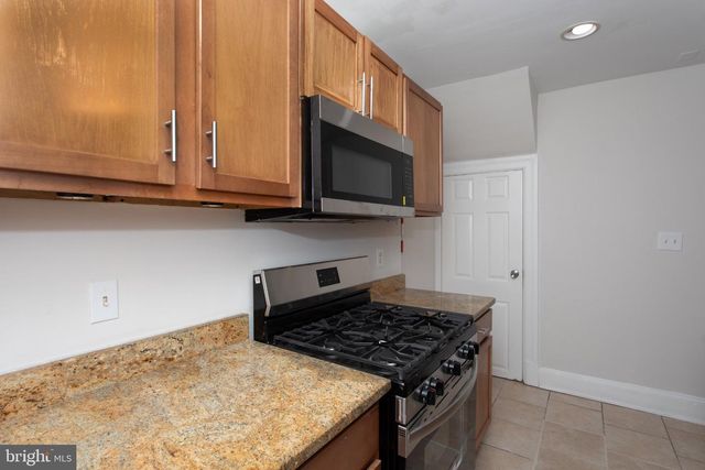 104 53RD ST NE, Washington, DC 20019