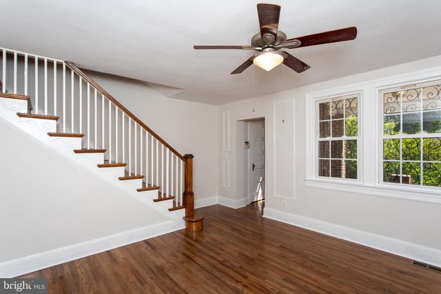 104 53RD ST NE, Washington, DC 20019
