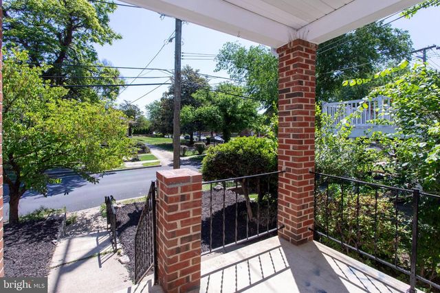 104 53RD ST NE, Washington, DC 20019