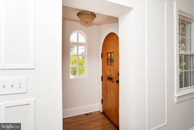 104 53RD ST NE, Washington, DC 20019