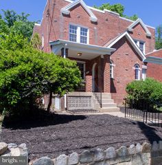 104 53RD ST NE, Washington, DC 20019