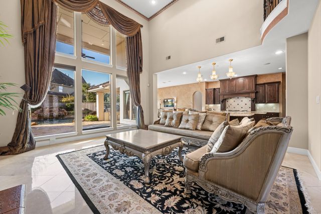 75 S Fremont Ridge Loop, Spring, TX 77389