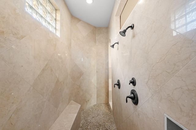 75 S Fremont Ridge Loop, Spring, TX 77389