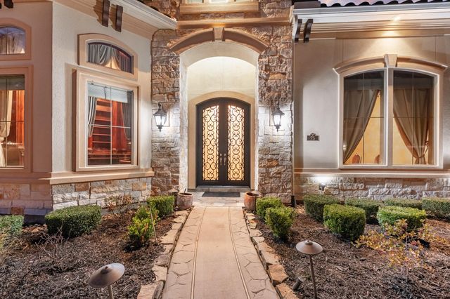 75 S Fremont Ridge Loop, Spring, TX 77389