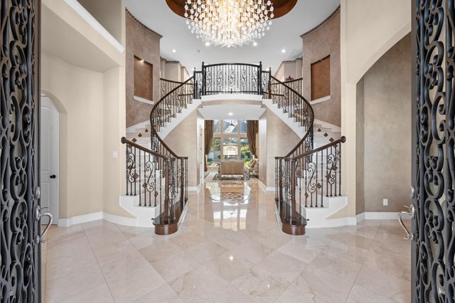 75 S Fremont Ridge Loop, Spring, TX 77389