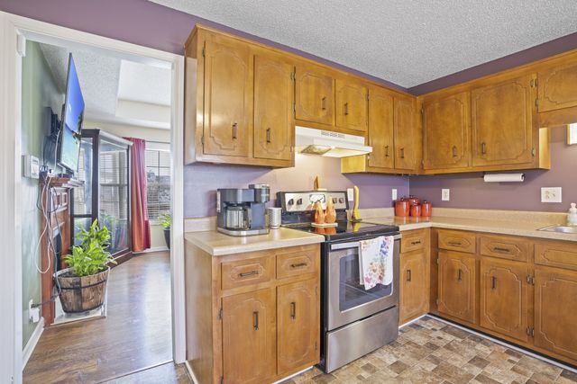 3453 Sandpiper Dr, Clarksville, TN 37042