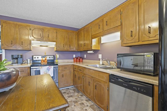 3453 Sandpiper Dr, Clarksville, TN 37042