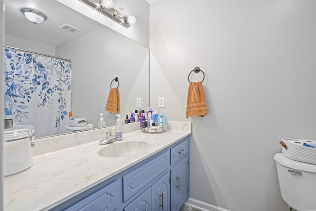3453 Sandpiper Dr, Clarksville, TN 37042