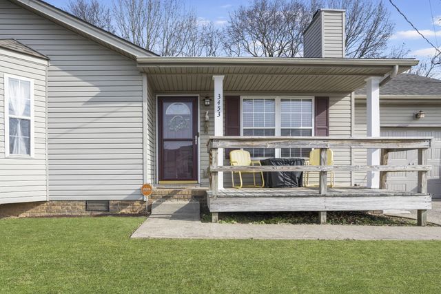 3453 Sandpiper Dr, Clarksville, TN 37042