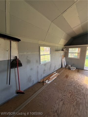 402 Durham, Pocola, OK 74902