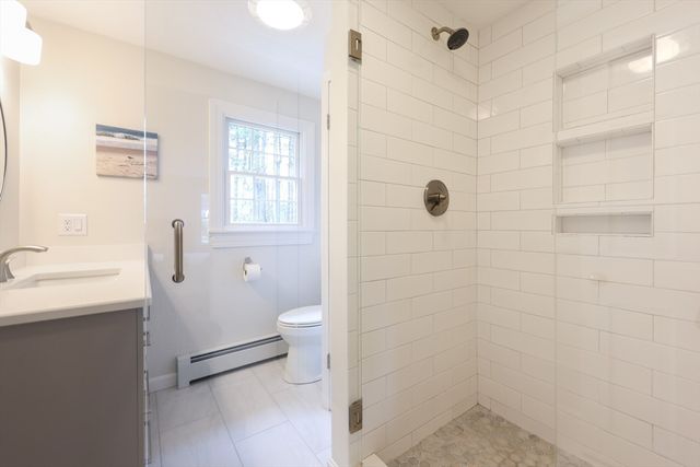 17 Forest Park Dr., Mendon, MA 01756