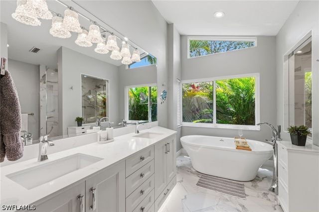 20237 Wildcat Run DR, Estero, FL 33928