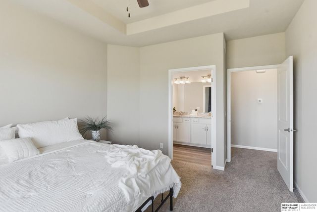 21051 Polk Street, Elkhorn, NE 68022