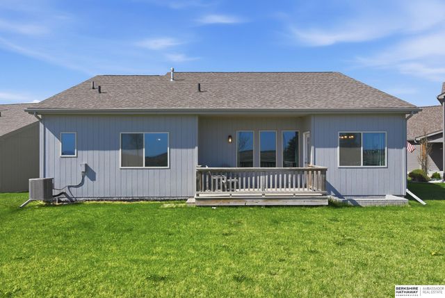 21051 Polk Street, Elkhorn, NE 68022