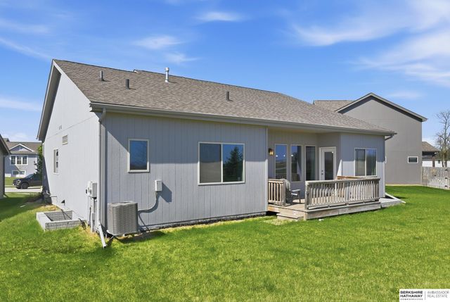 21051 Polk Street, Elkhorn, NE 68022