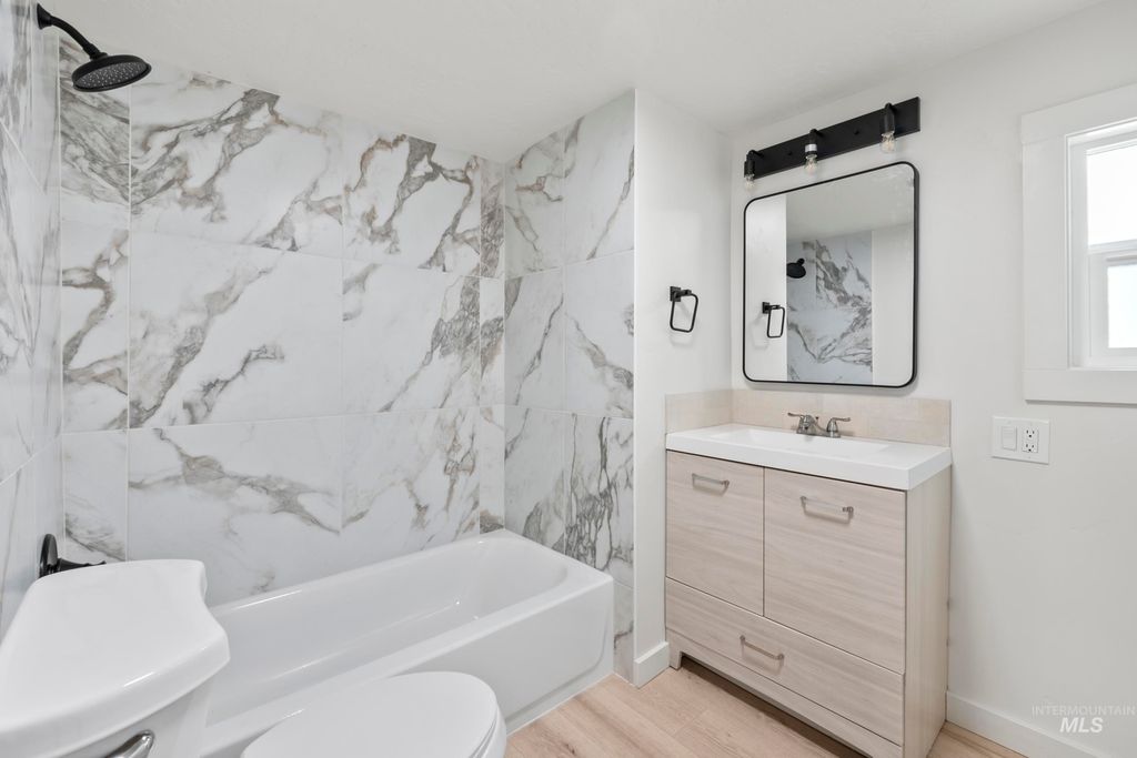 8417 W. Fairview Ave 4, Boise, ID 83704 photo 6