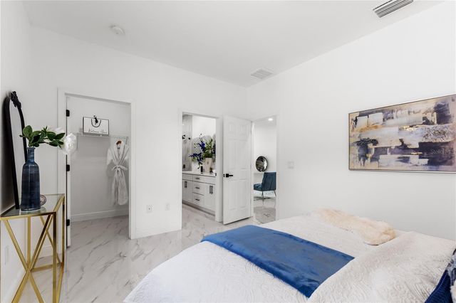 8314 N PADDOCK AVENUE, Tampa, FL 33614