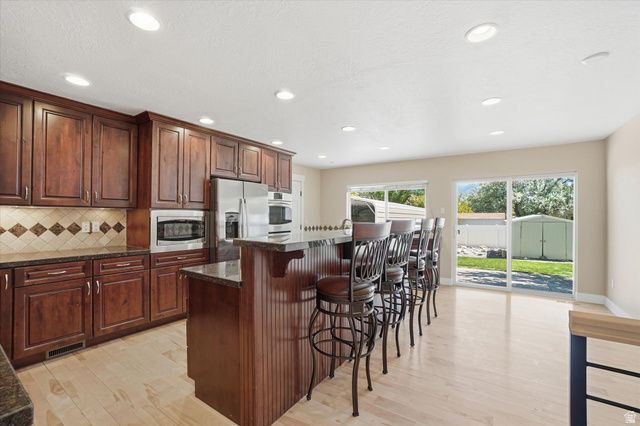 8897 S 1240 W, West Jordan, UT 84088