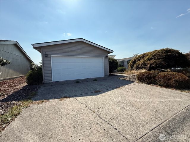 16500 SE 1st Street, Vancouver, WA 98684