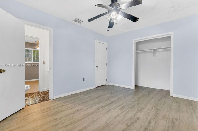 2521 NW 170th St, Miami Gardens, FL 33056