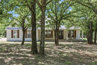 2055 County Road 1370, Alvord, TX 76225