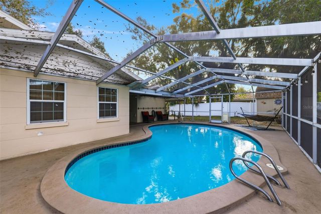 1852 W LAKE PARKER DRIVE, Lakeland, FL 33805