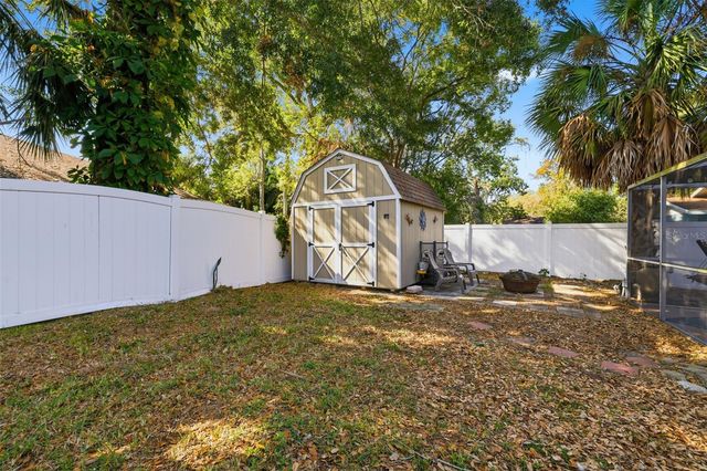 1852 W LAKE PARKER DRIVE, Lakeland, FL 33805