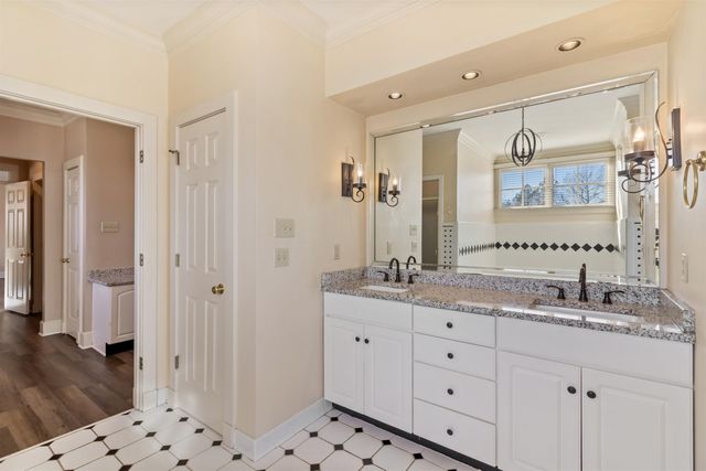 8614 MARYSVILLE AVE, Memphis, TN 38016