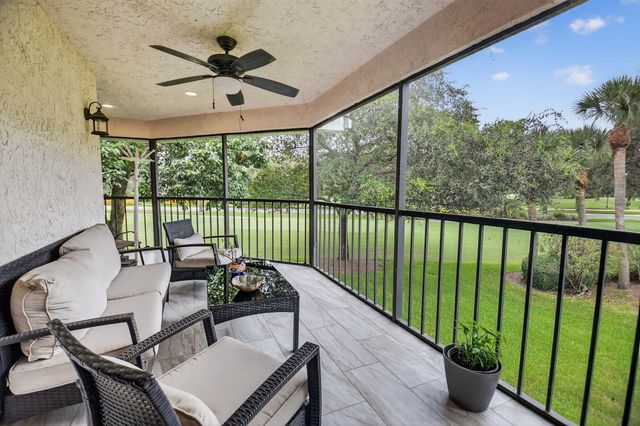 15307 Strathearn Drive 11204, Delray Beach, FL 33446