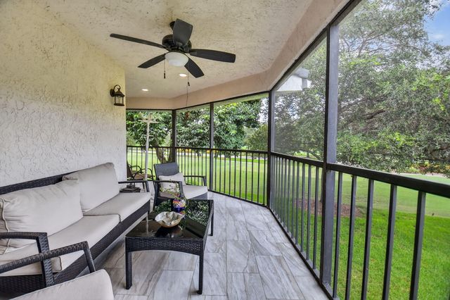 15307 Strathearn Drive 11204, Delray Beach, FL 33446
