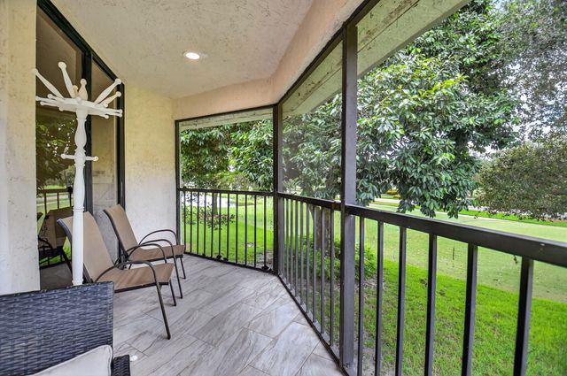 15307 Strathearn Drive 11204, Delray Beach, FL 33446