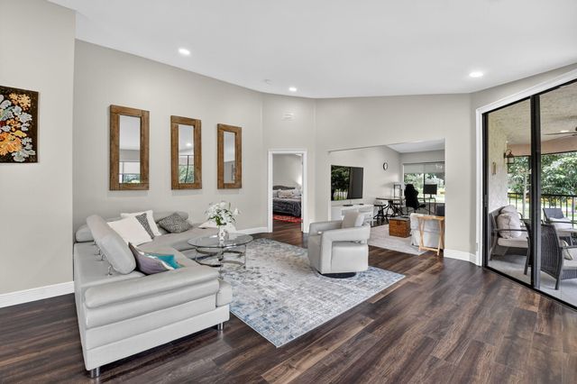 15307 Strathearn Drive 11204, Delray Beach, FL 33446