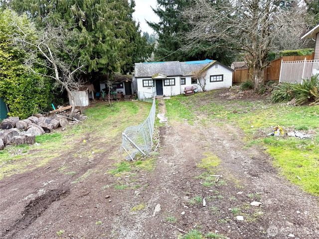 11040 11th Avenue SW, Seattle, WA 98146